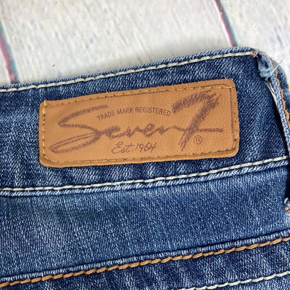 Seven7 Blue Denim Jean Shorts - Picture 6 of 10